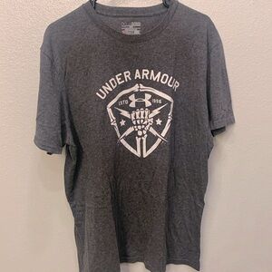 This is a mens extra large under armor tee